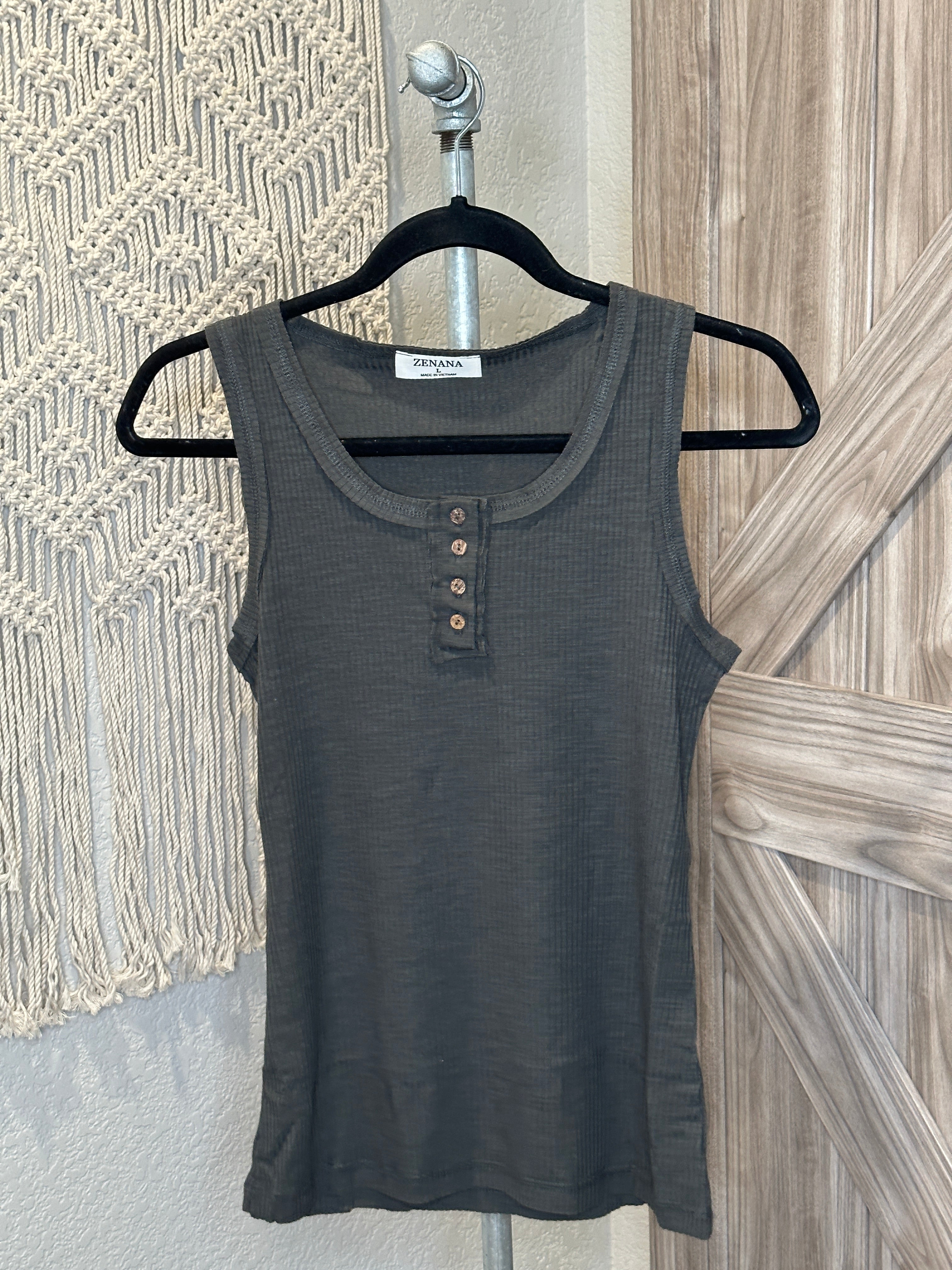 Fitted Summer Ribbed Tank Top with Button Details