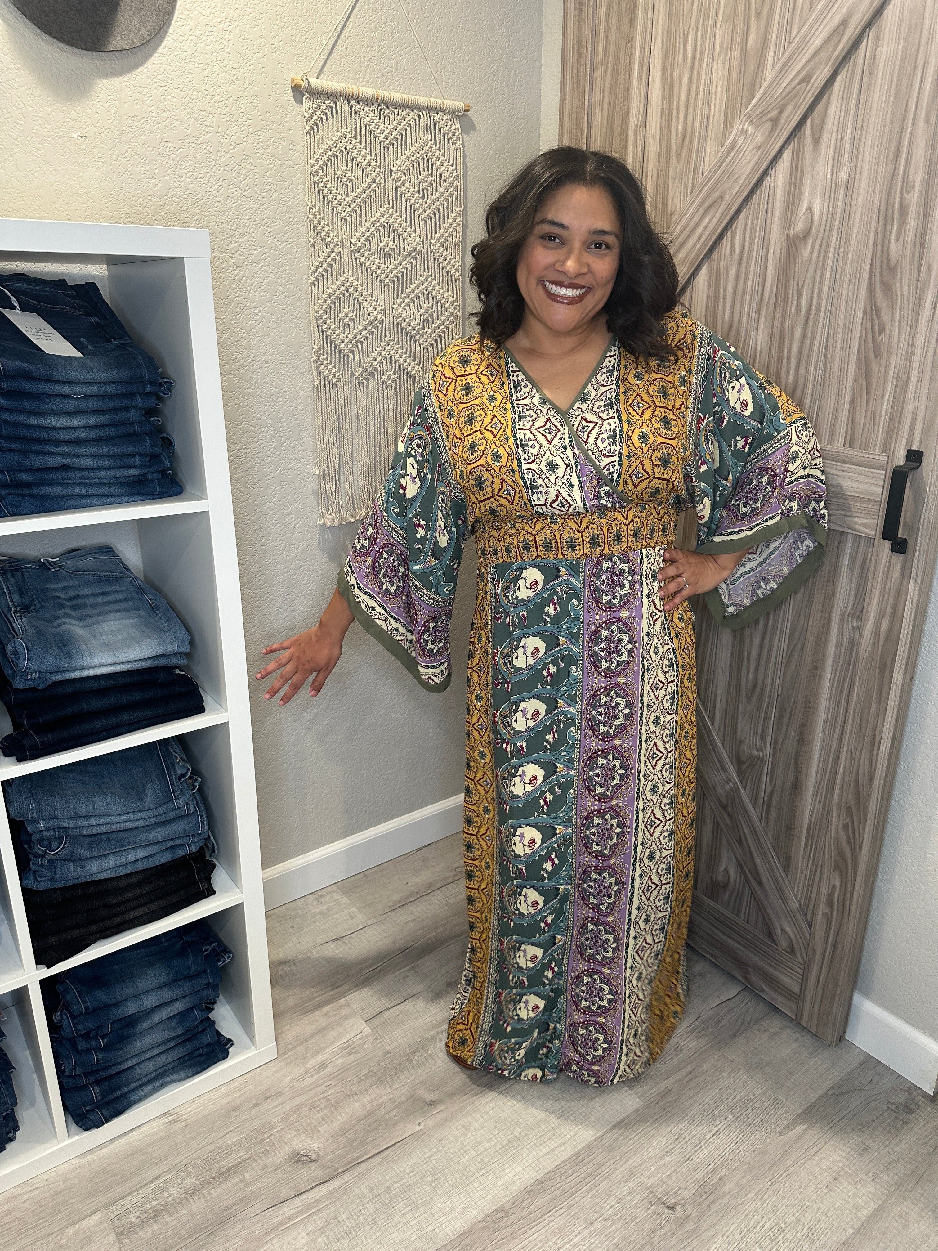 Mixed Floral Print Kimono Style Flared Sleeve Dress