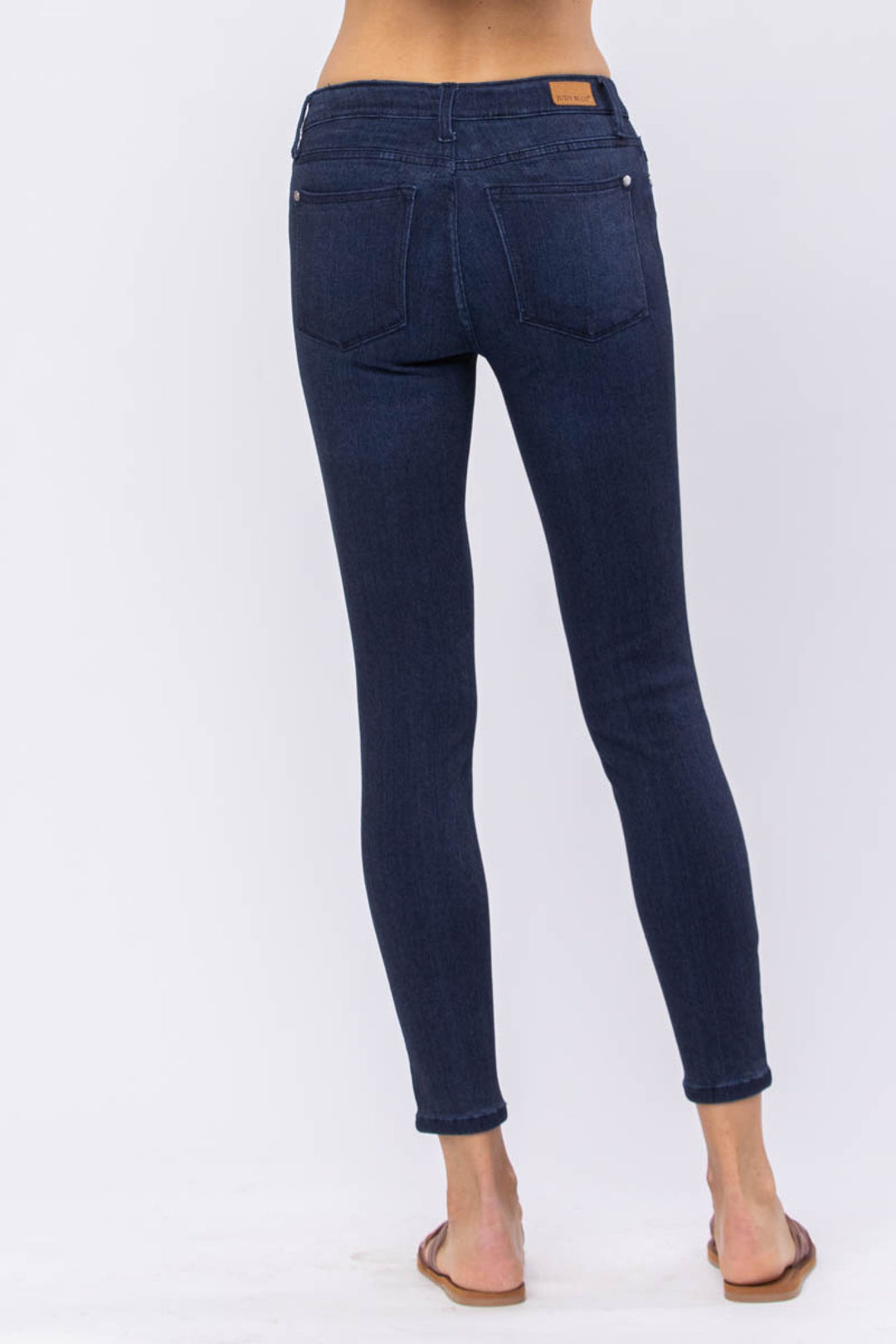 Size 1 Judy Blue Non Distressed Dark Wash Midrise Skinny Denim