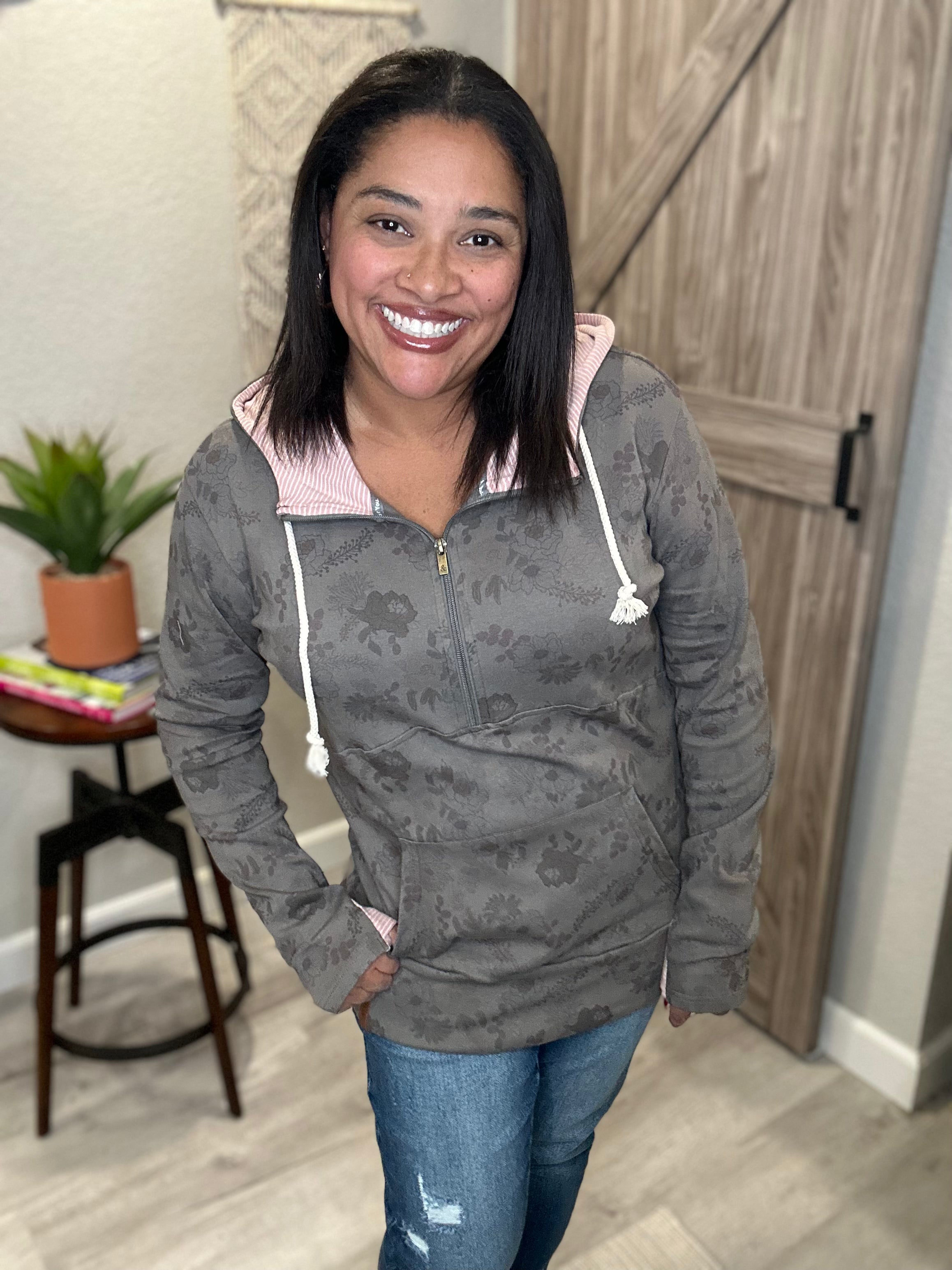 Size XS Ampersand Enchanted Florals Halfzip Hoody Sweatshirt