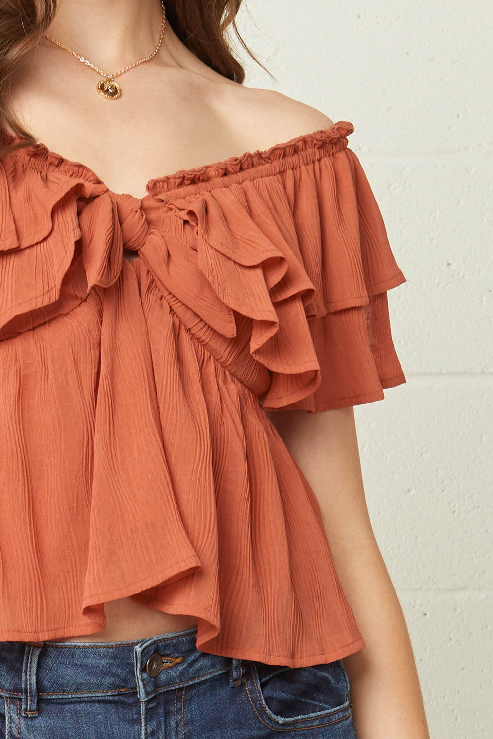 Size Large Off the Shoulder Flounce Ruffle Textured Crop Top
