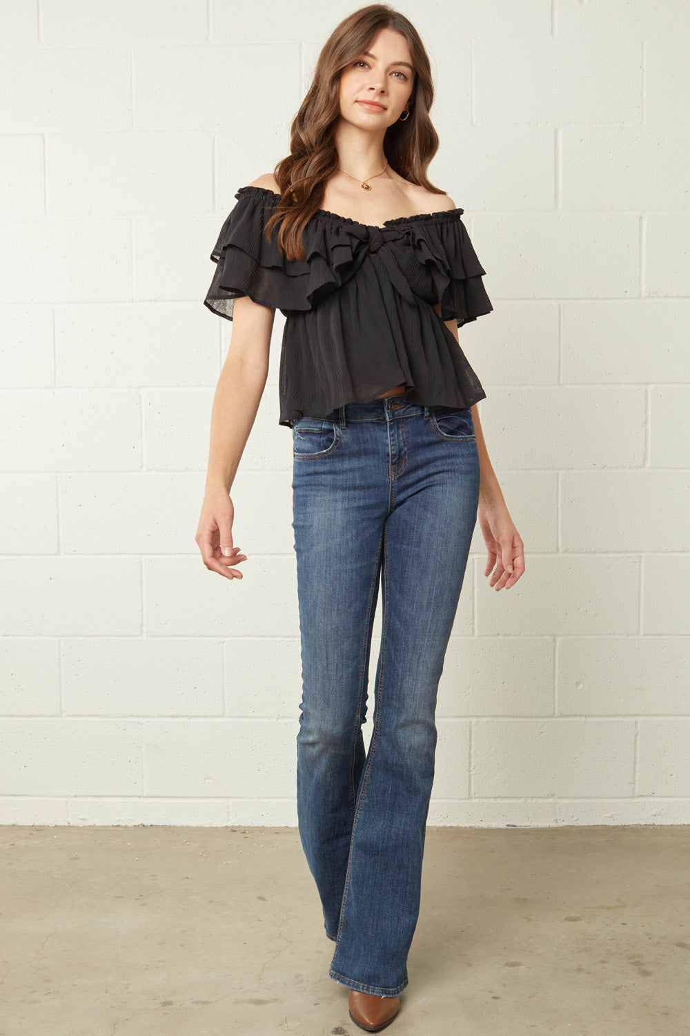 Size Large Off the Shoulder Flounce Ruffle Textured Crop Top