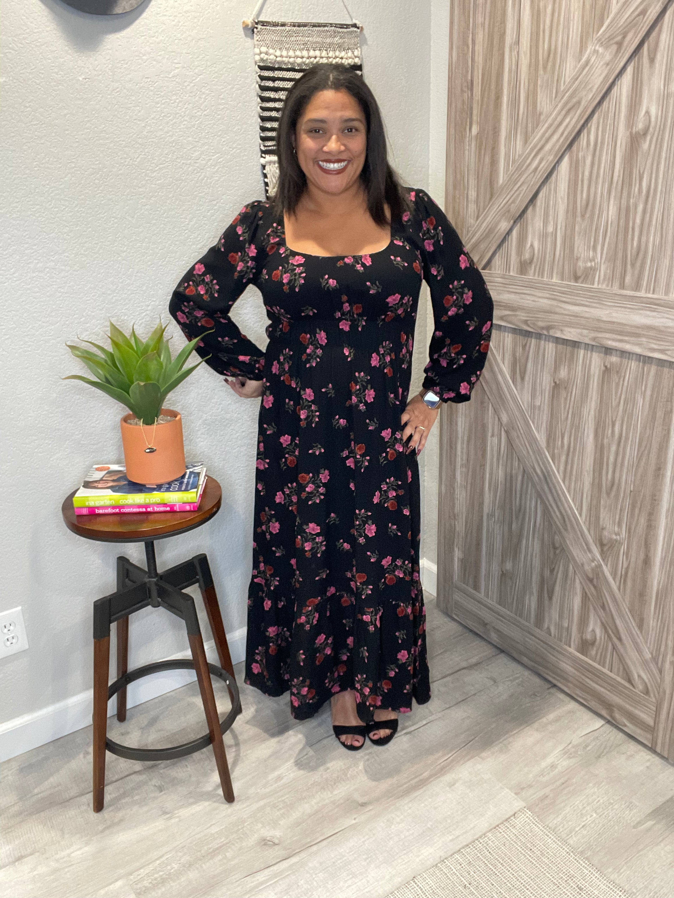 Size XS Saltwater Luxe Lenora Black & Pink Maxi Dress