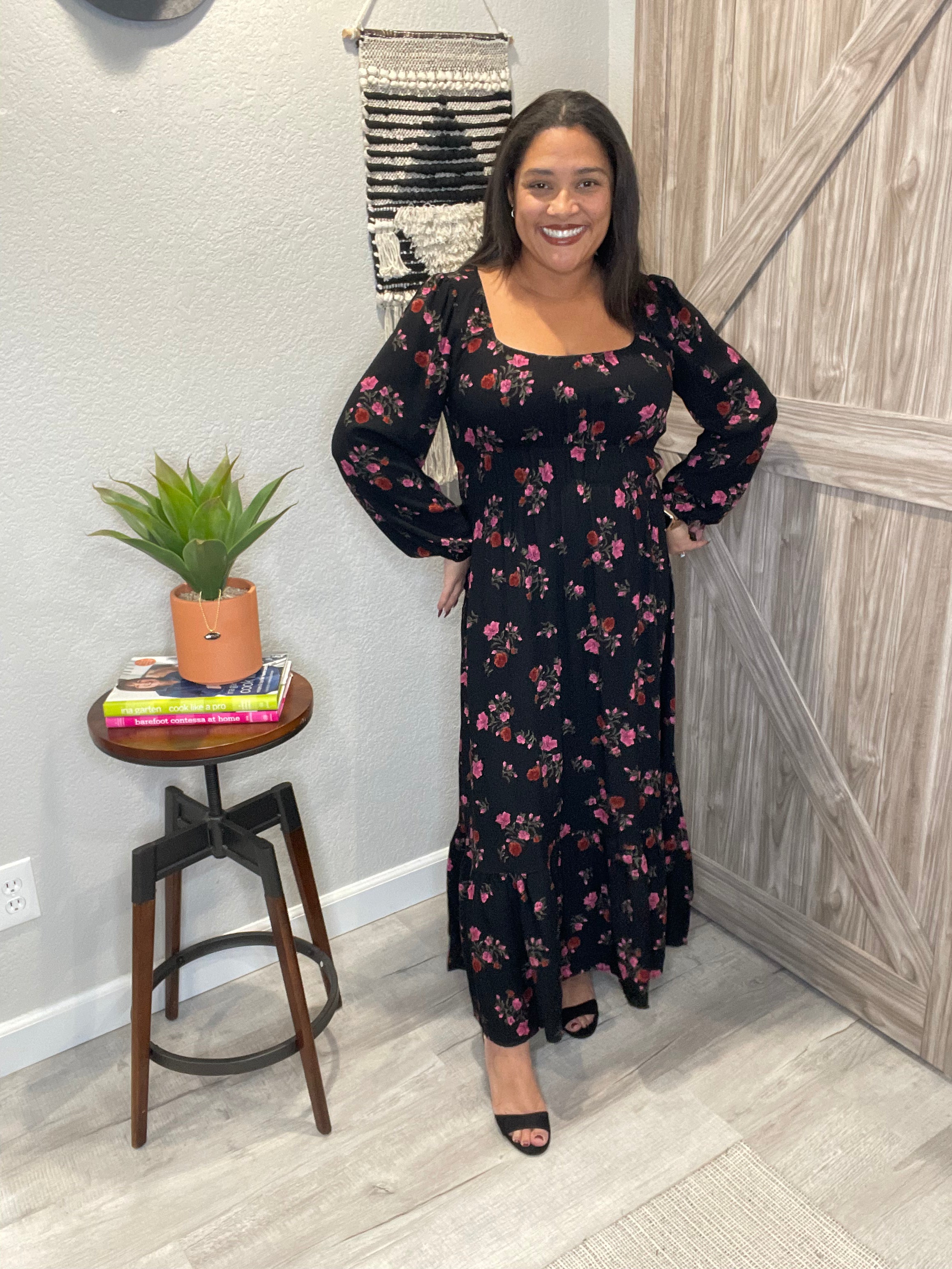 Size XS Saltwater Luxe Lenora Black & Pink Maxi Dress
