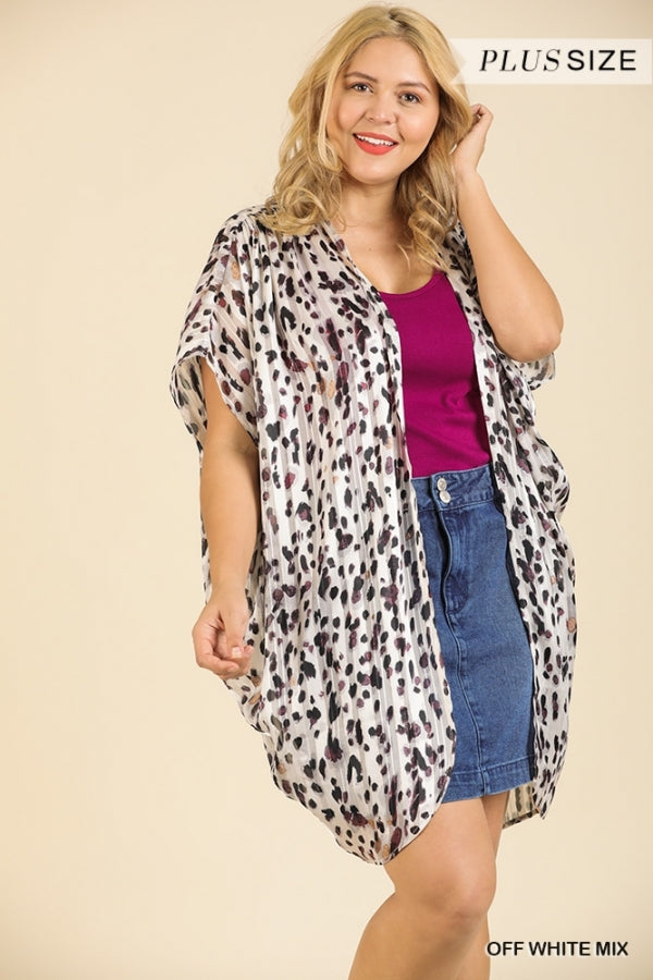 Shimmer Animal Print Short Sleeve Cocoon Kimono