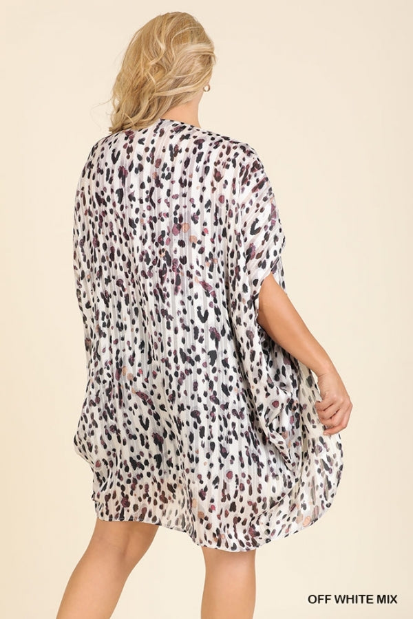 Shimmer Animal Print Short Sleeve Cocoon Kimono