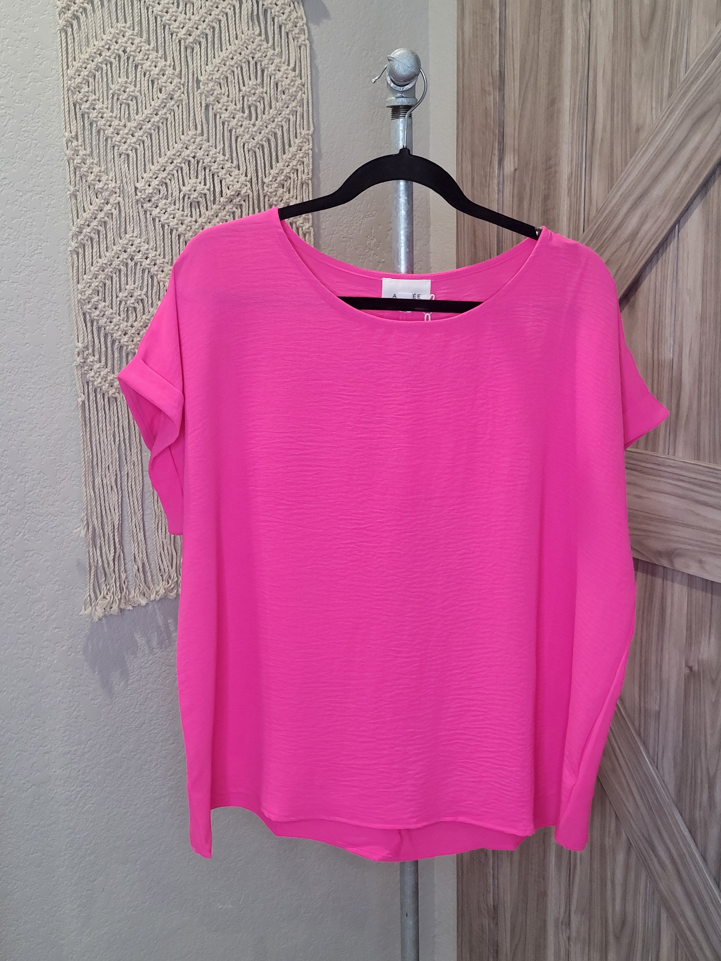 Simple Round Neck Cuffed Sleeve Top