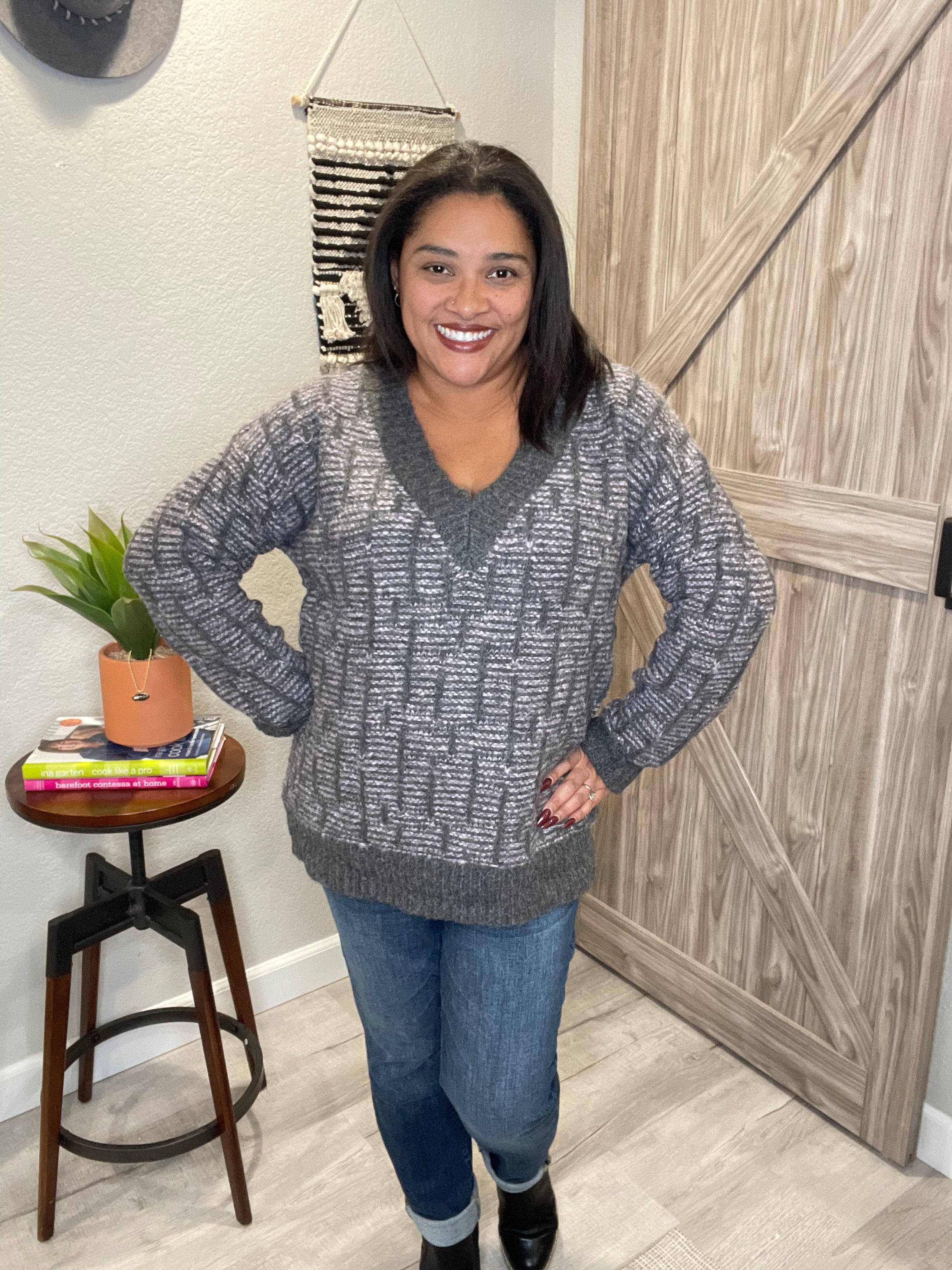 Cozy Purple Charcoal Patterned V-Neck Sweater